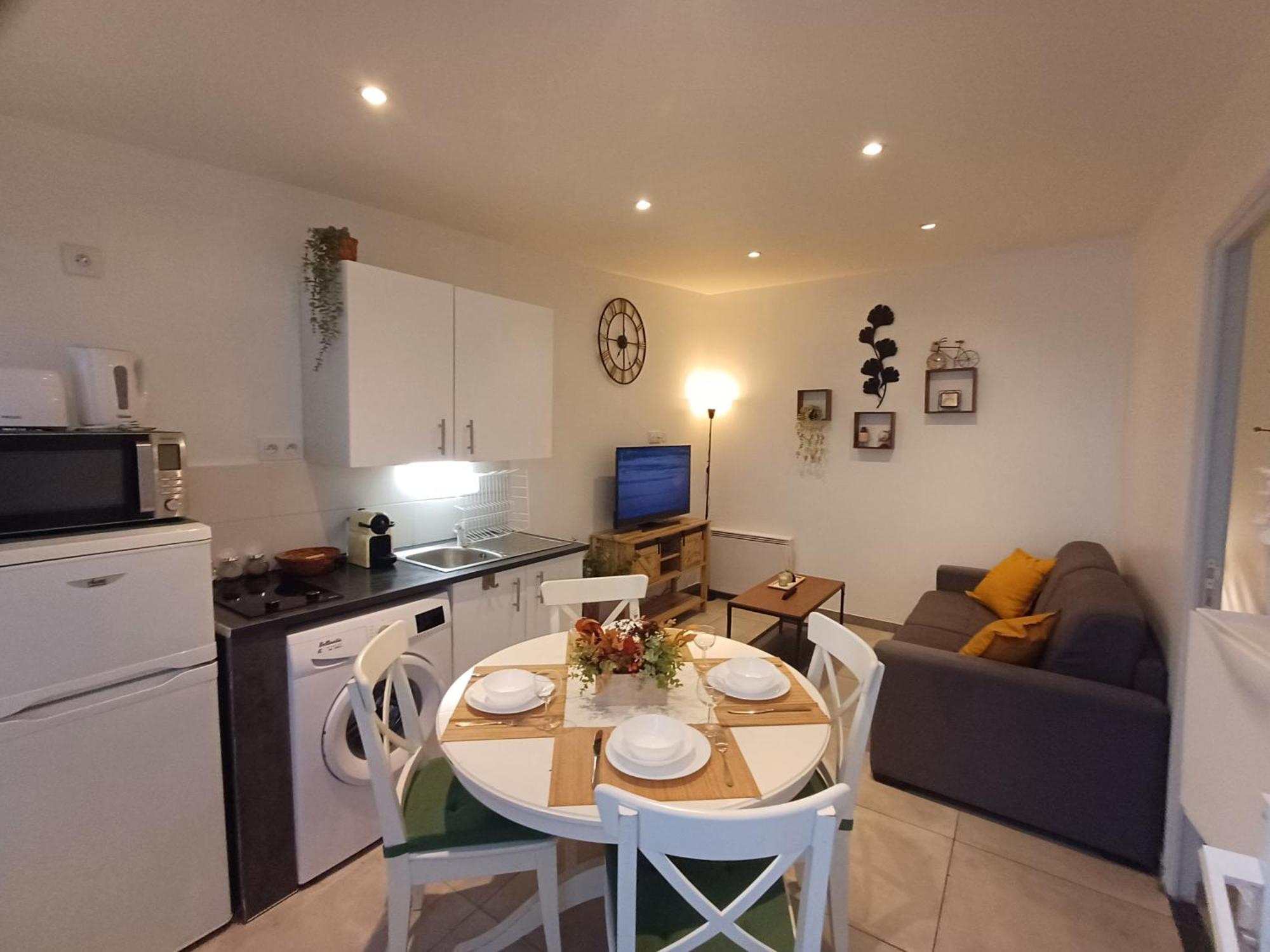 Apartamento Super F2 A 5Mn Aeroport D'Orly Parking Prive Gratuit Paray-Vieille-Poste Exterior foto